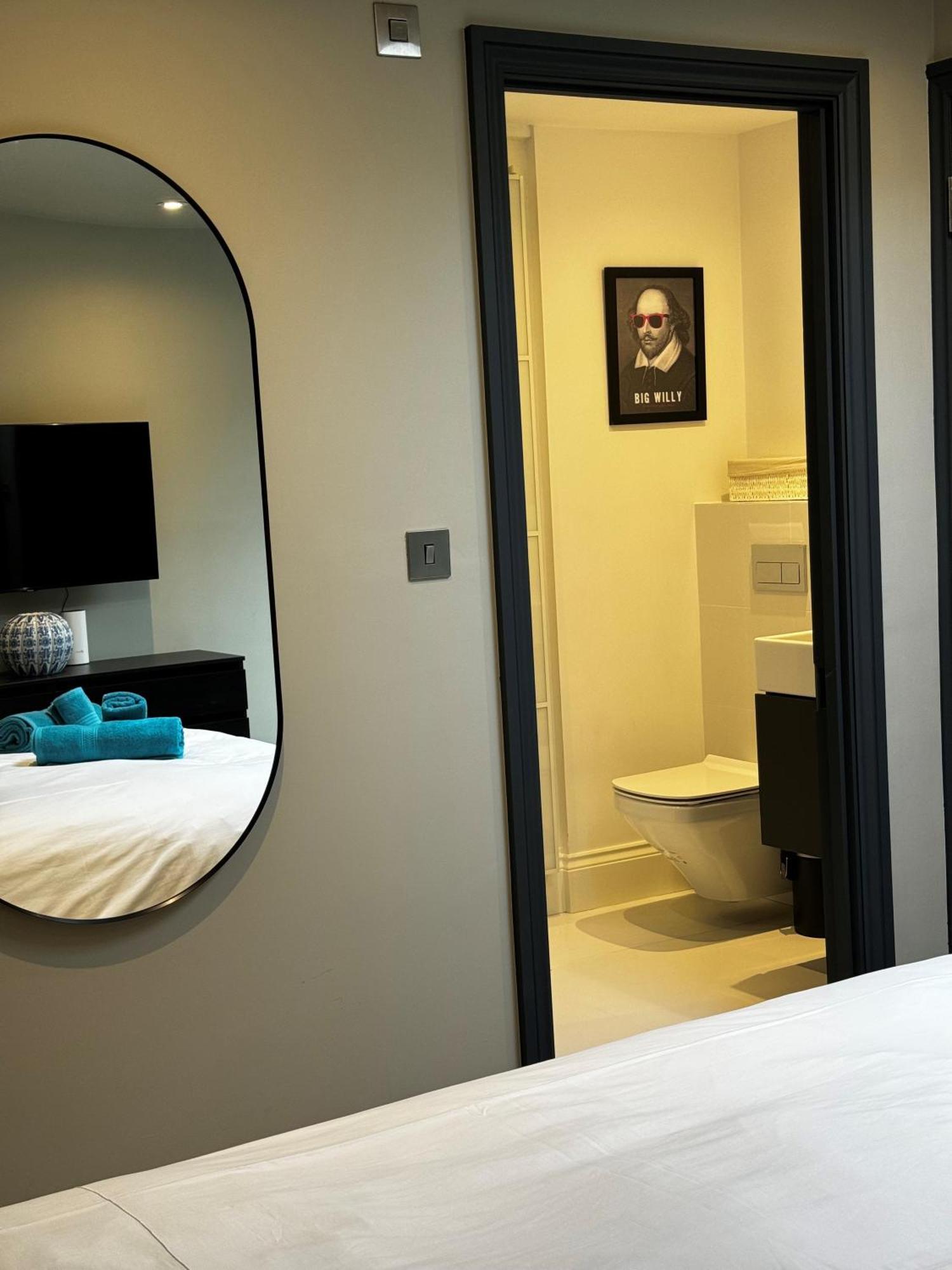 Romeo'S Arch High End Luxury In Centre Of Stratford With Parking Διαμέρισμα Εξωτερικό φωτογραφία