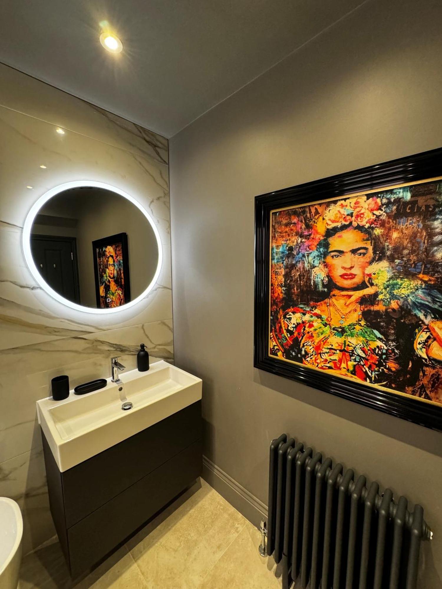 Romeo'S Arch High End Luxury In Centre Of Stratford With Parking Διαμέρισμα Εξωτερικό φωτογραφία